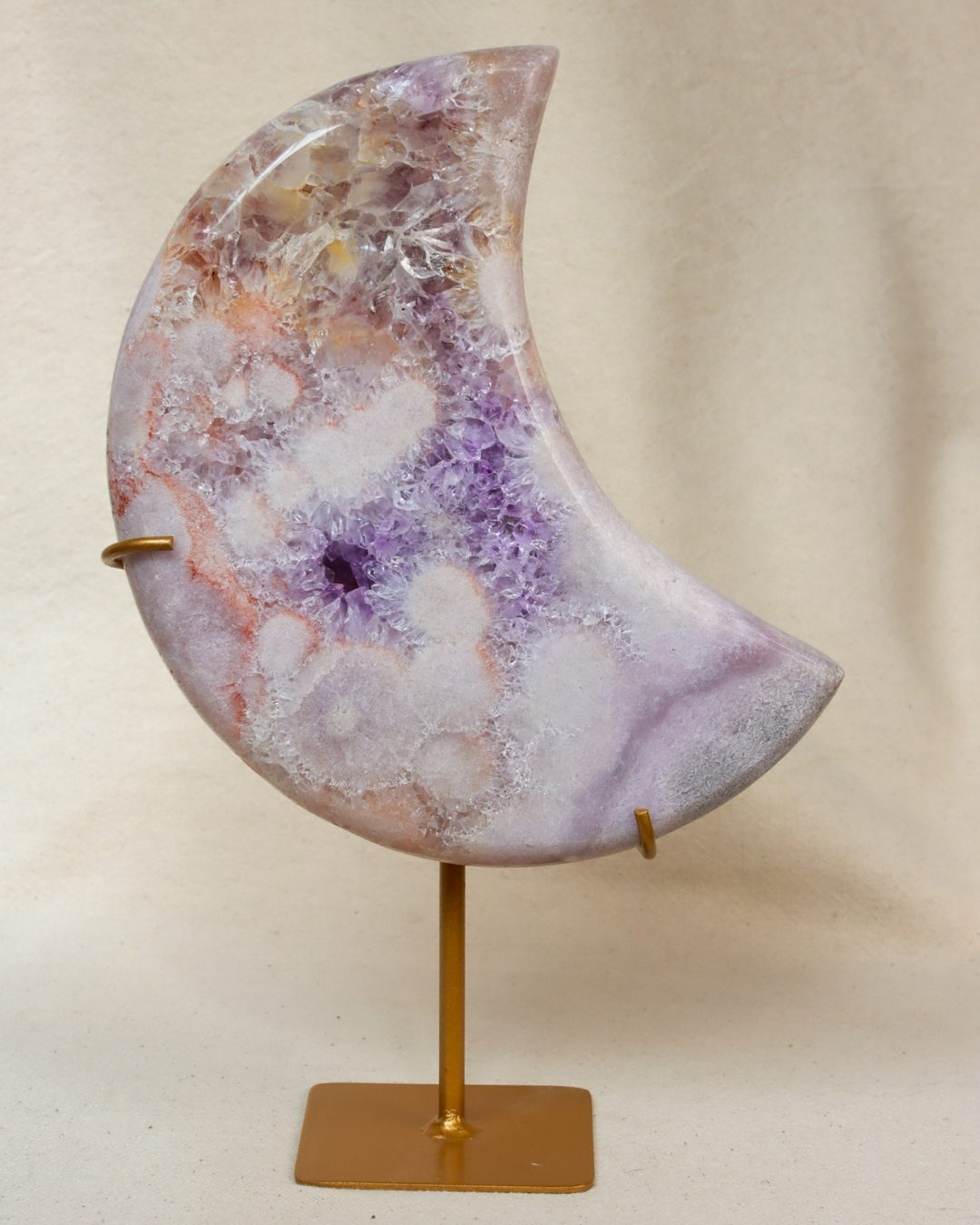 roze amethist maan op standaard