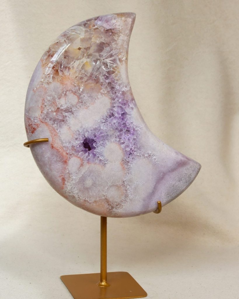 roze amethist maan op standaard