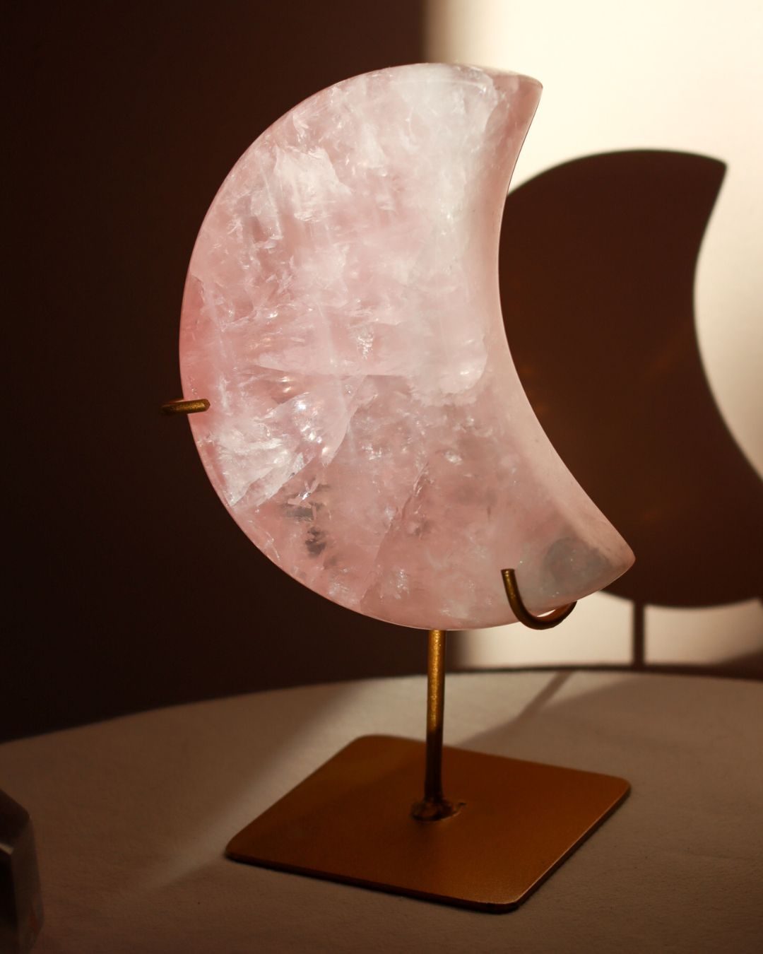 rozenkwarts maan op standaard