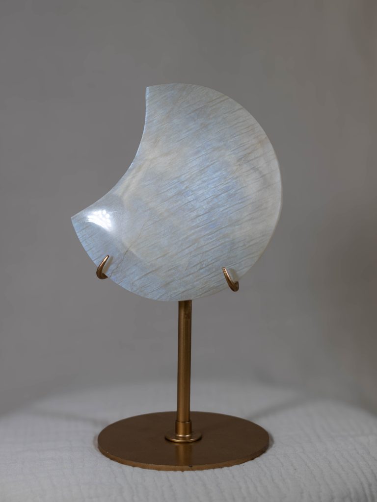bx10-4-ft2-moonstone-moon-crystal
