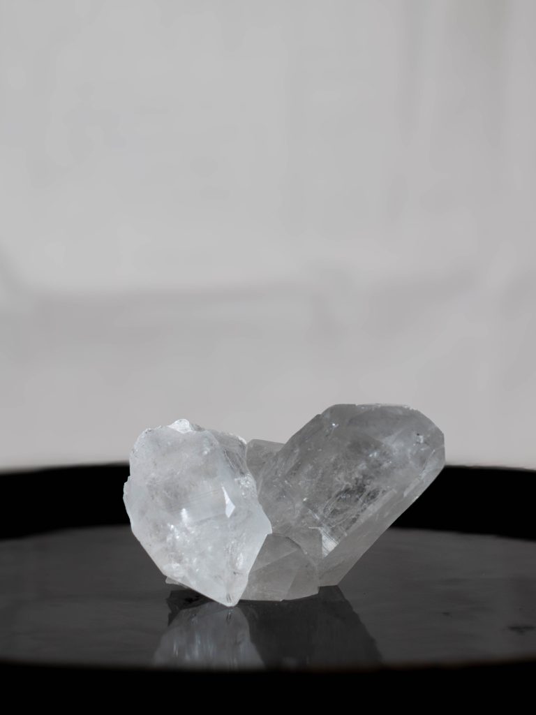 bx3-4 ft5 clear-quartz-cluster-crystal