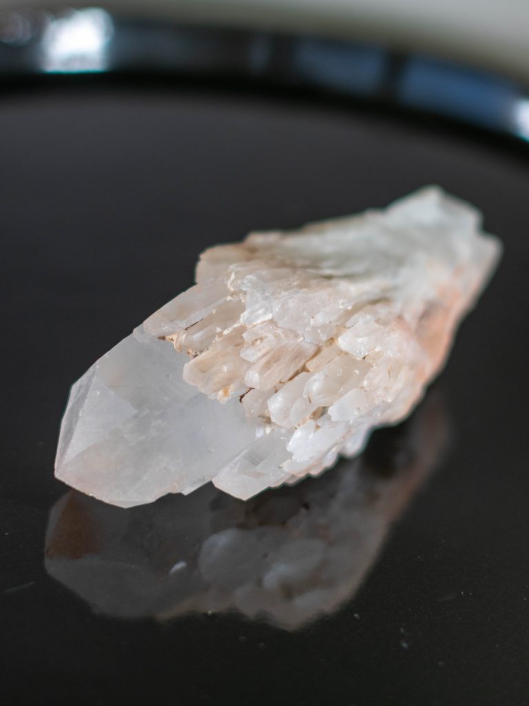 bx4-7 ft10 pink-pineapple-quartz-cluster