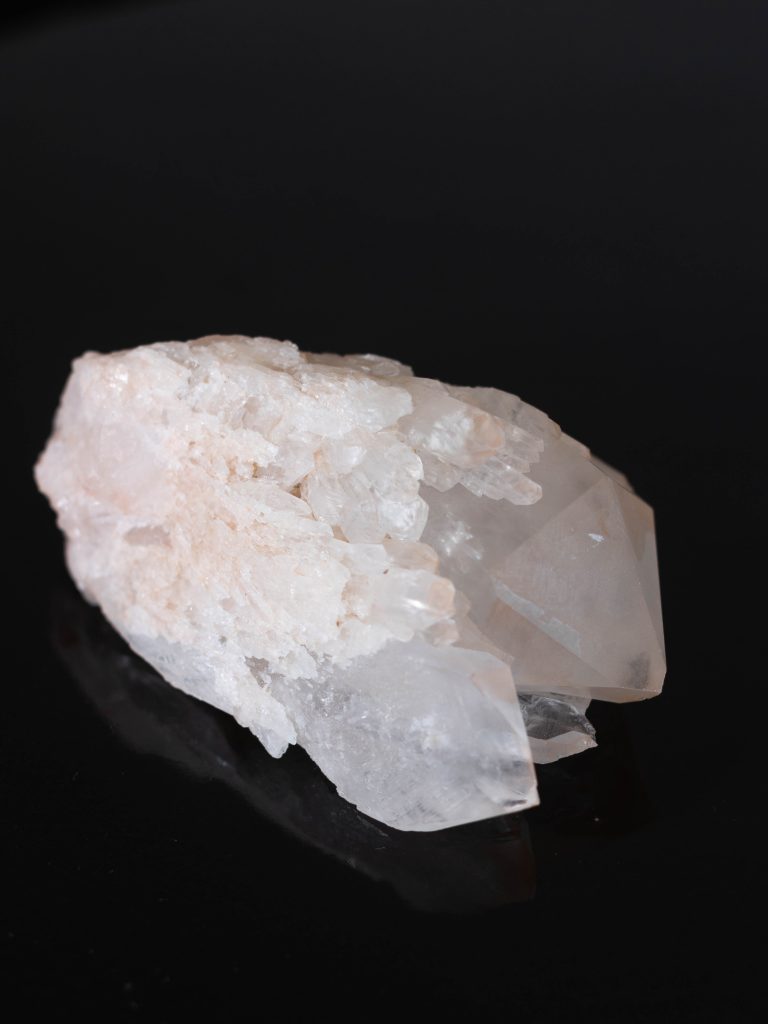 bx4-8 ft10 pink-pineapple-quartz-cluster