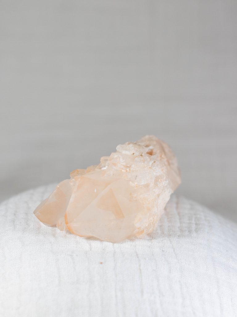 bx4-8 ft2 pink-pineapple-quartz-cluster