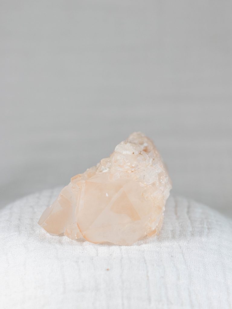 bx4-8 ft3 pink-pineapple-quartz-cluster