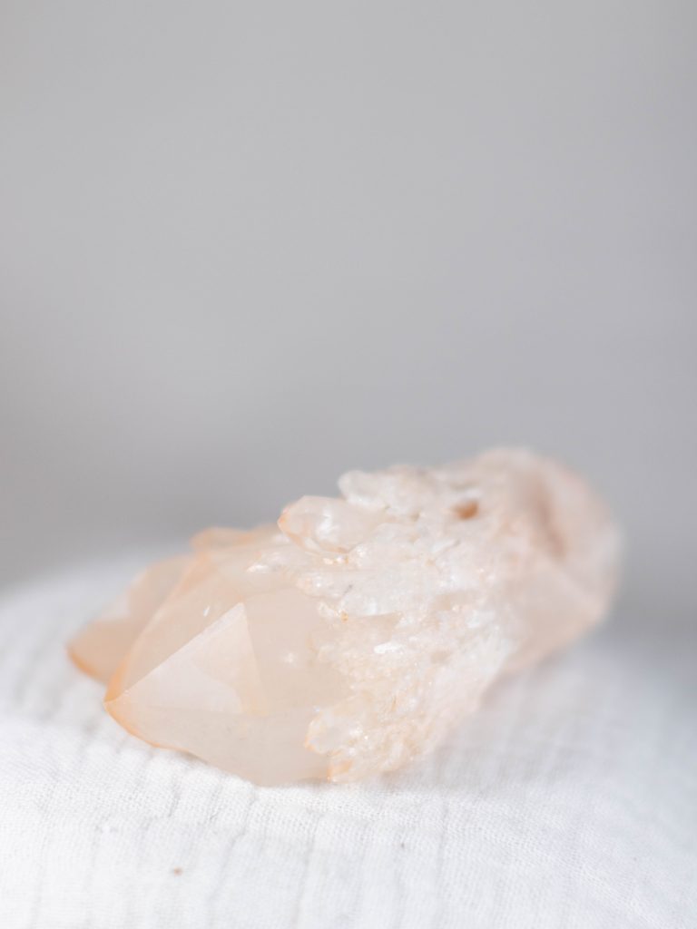 bx4-8 ft6 pink-pineapple-quartz-cluster