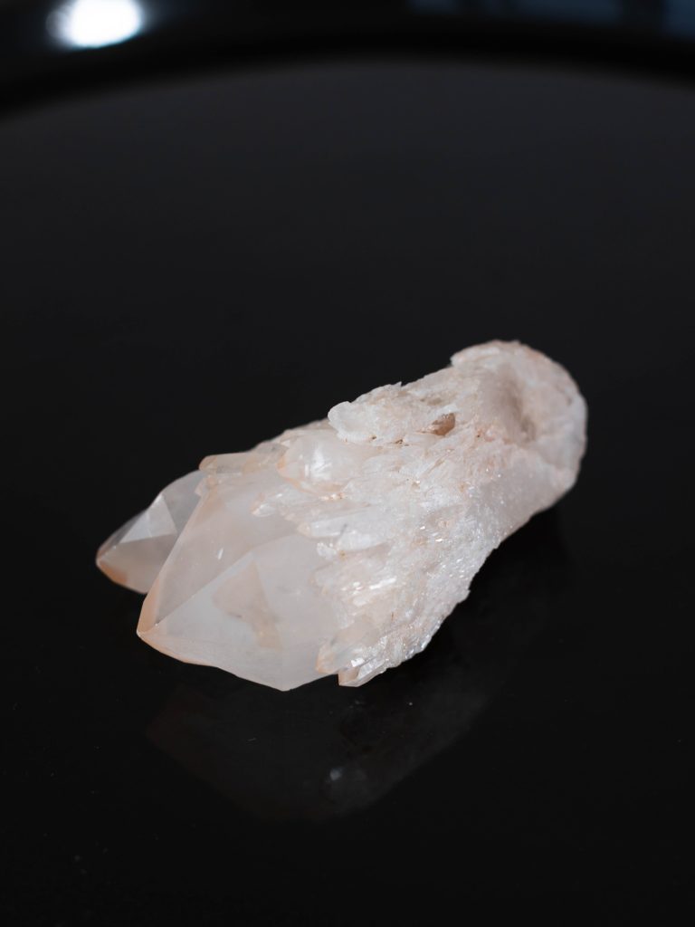 bx4-8 ft7 pink-pineapple-quartz-cluster