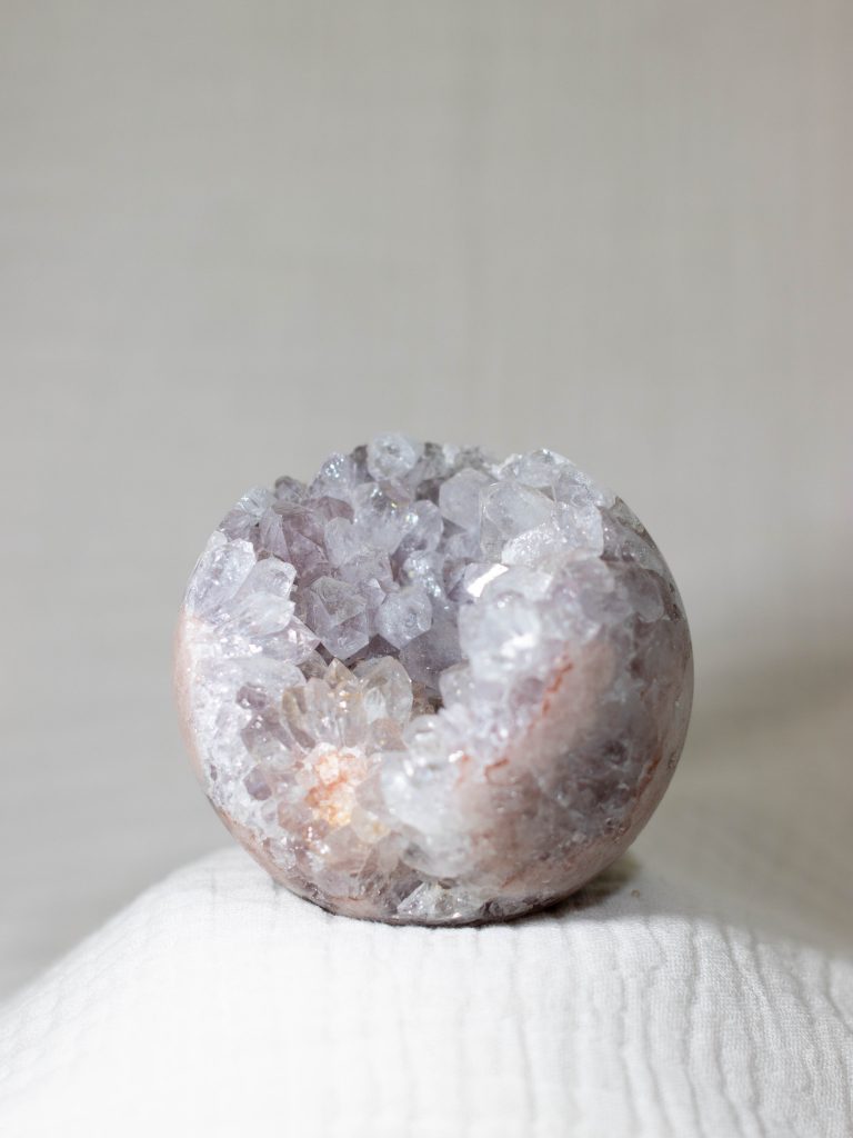 bx6-6 ft4 pink-amethyst-sphere-crystal