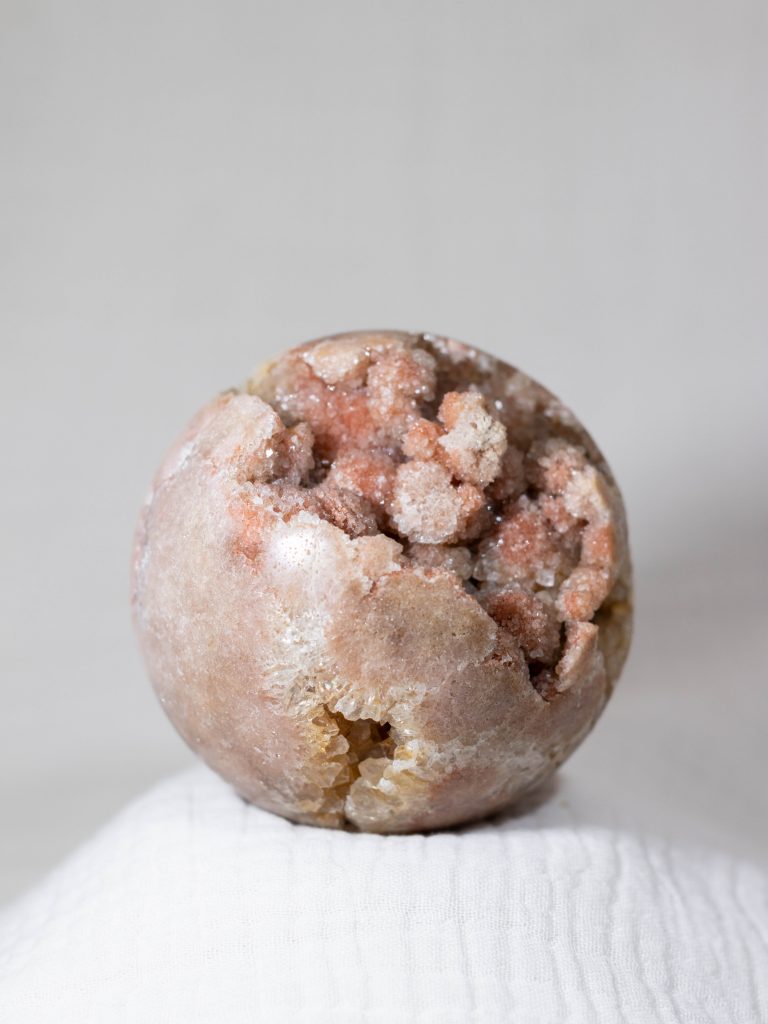 bx6-7 ft4 pink-amethyst-sphere-crystal