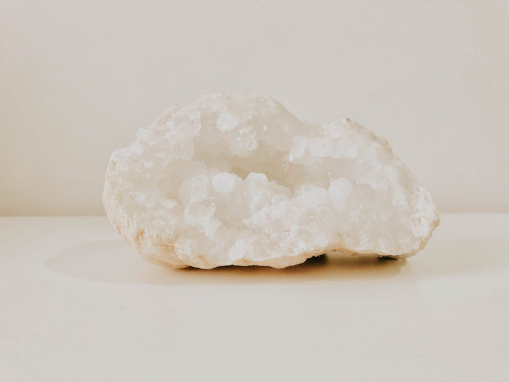 clear quartz meaning