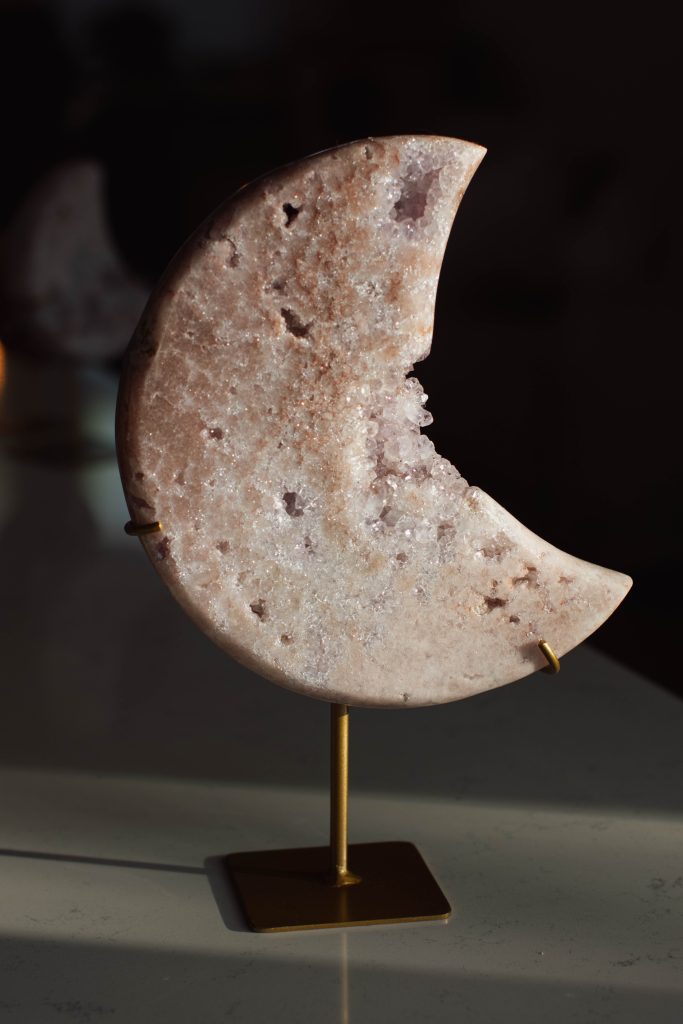 pink amethyst meaning