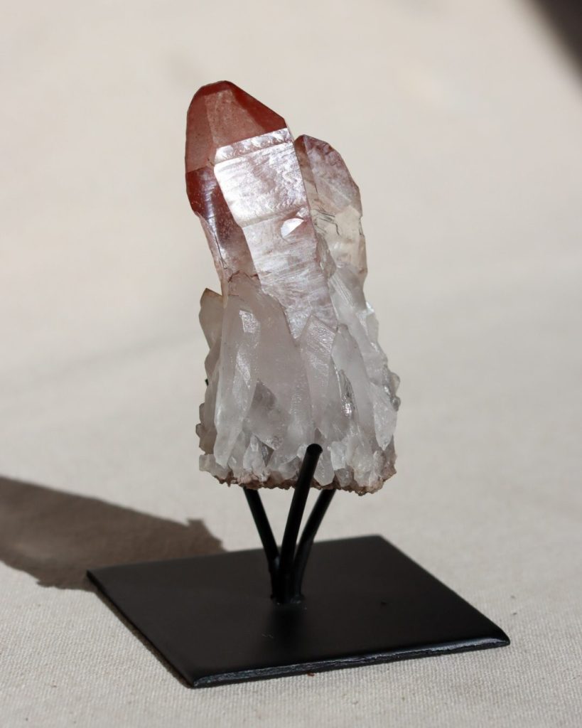 rode lemurische kwarts punt