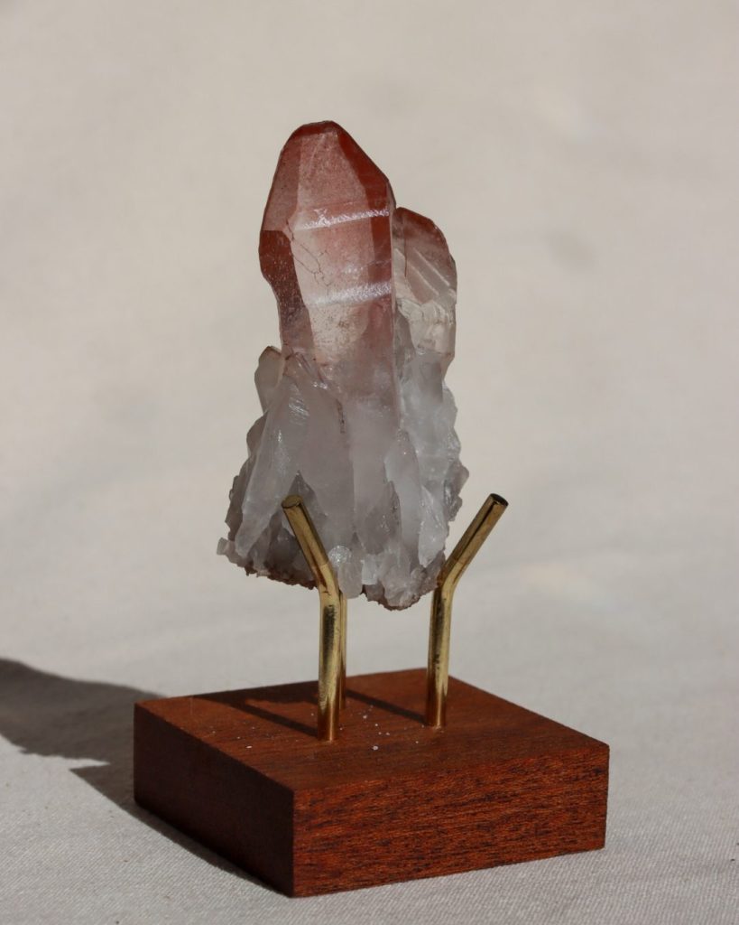 rode lemurische kwarts punt