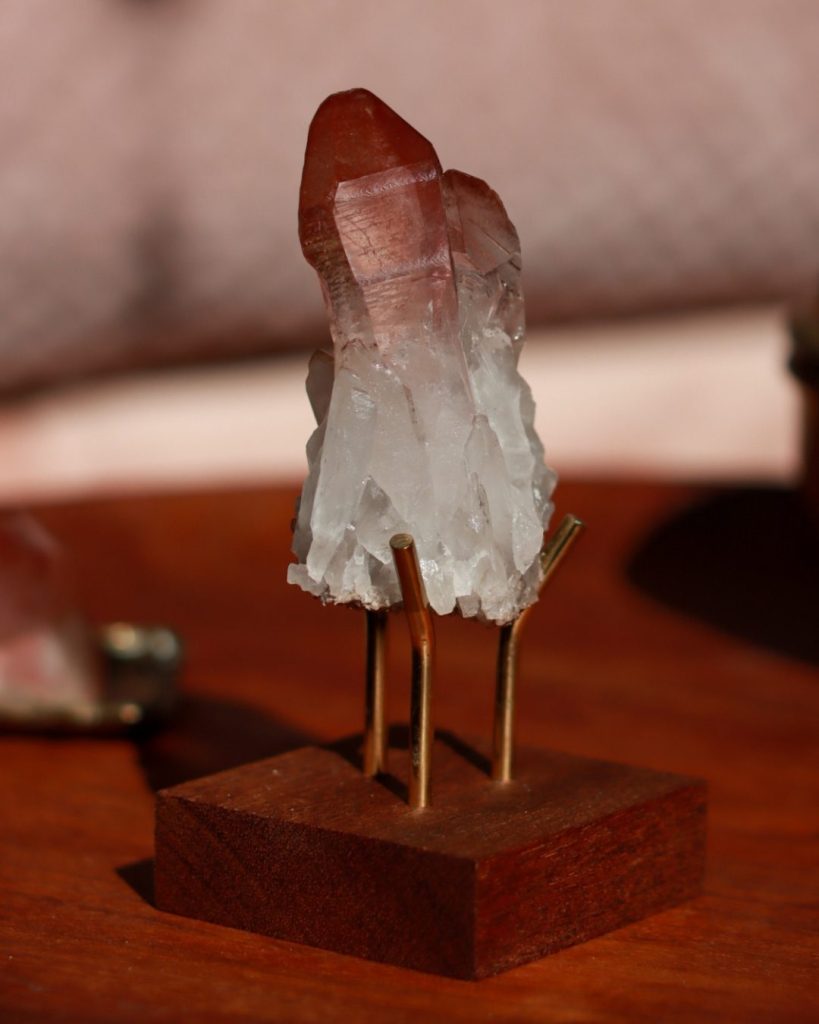 rode lemurische kwarts punt