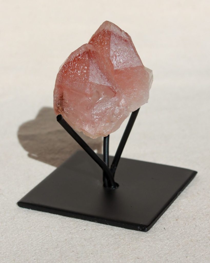 rode lemurische kwarts punt