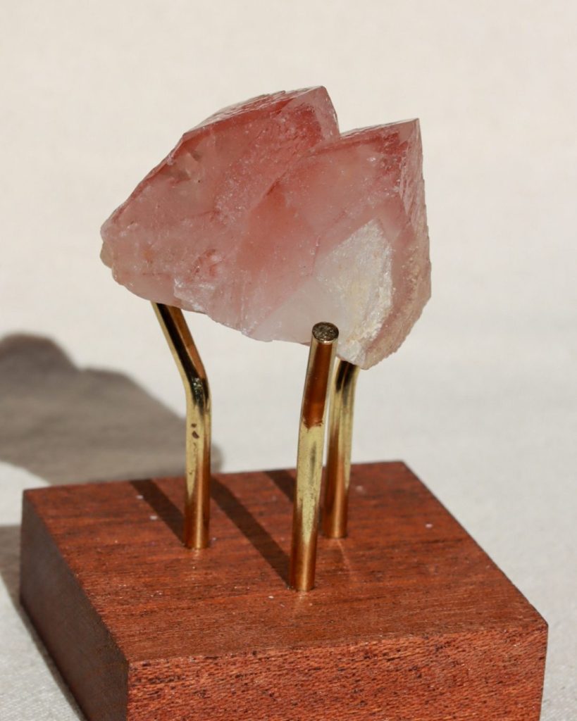 rode lemurische kwarts punt