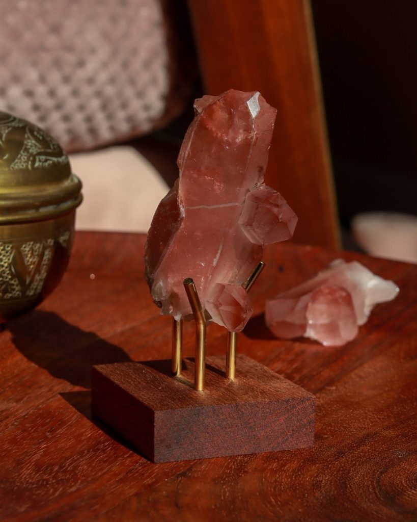 scarlet lemurische kwarts punt