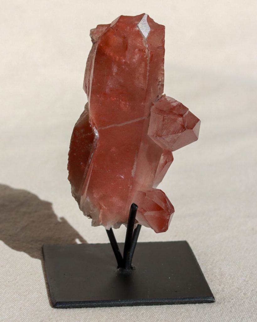 scarlet lemurische kwarts punt