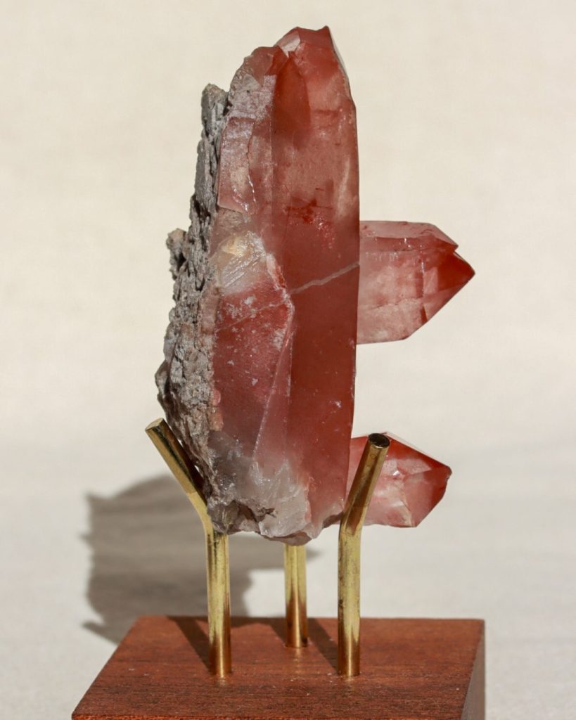 scarlet lemurische kwarts punt