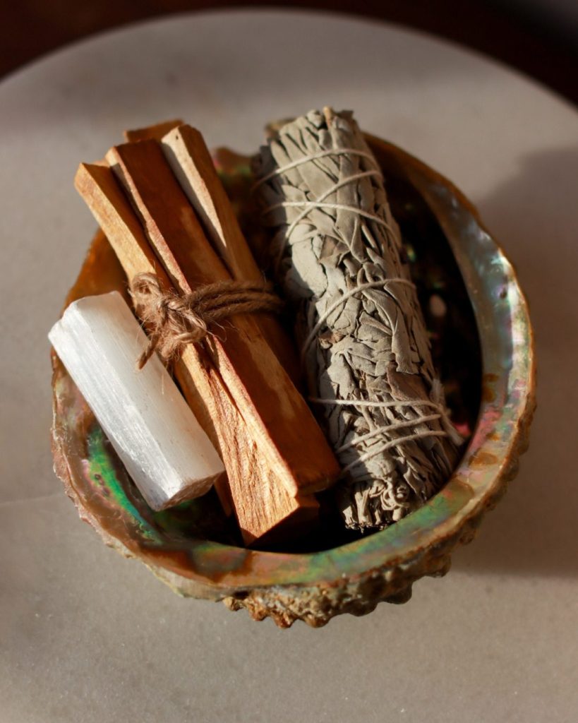 smudge set palo santo white sage