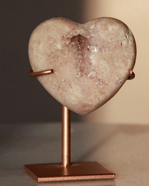 roze amethist hart edelsteen