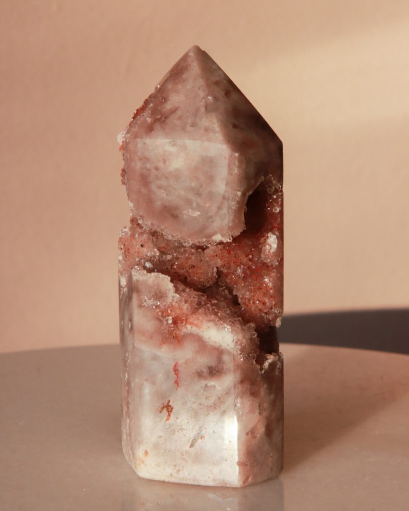 roze amethist toren edelsteen