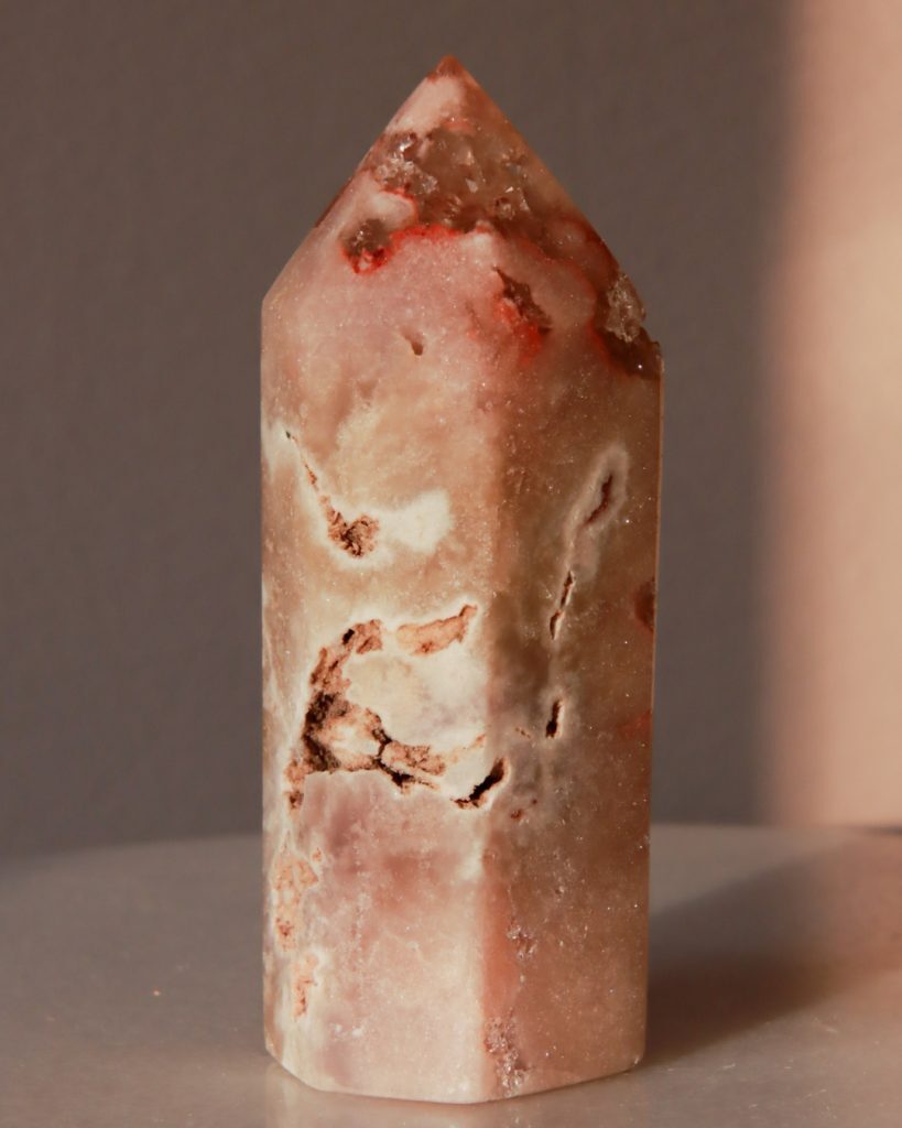 roze amethist toren edelsteen