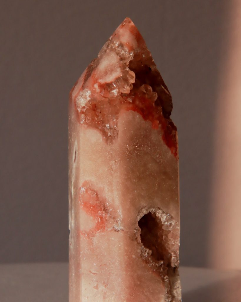 roze amethist toren edelsteen